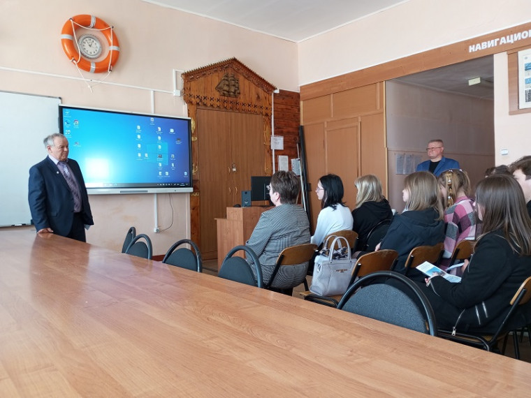 Экскурсия в КТВТ.